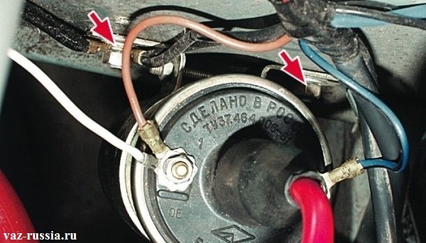 Фотография установленных проводов низкого напряжения, на катушку зажигания