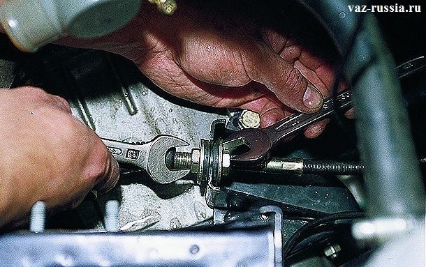 Самостоятельная замена троса сцепления ВАЗ-2109 пошаговая инструкция