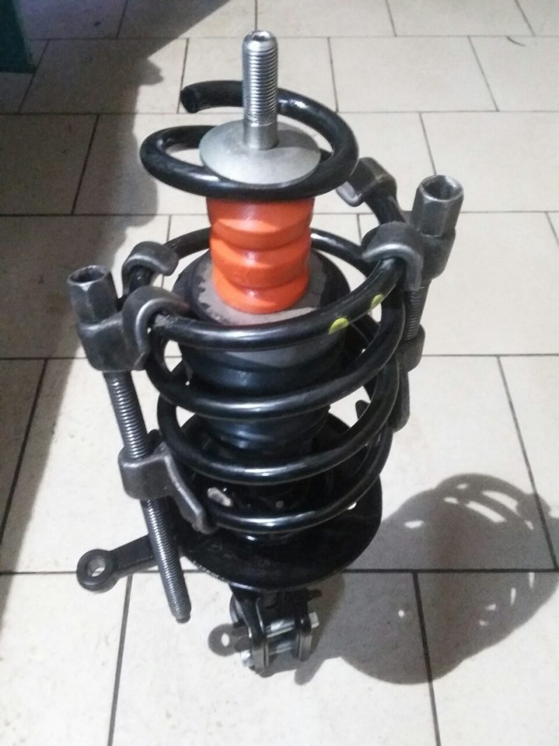 Замена стоек Лада Калина, когда менять и как